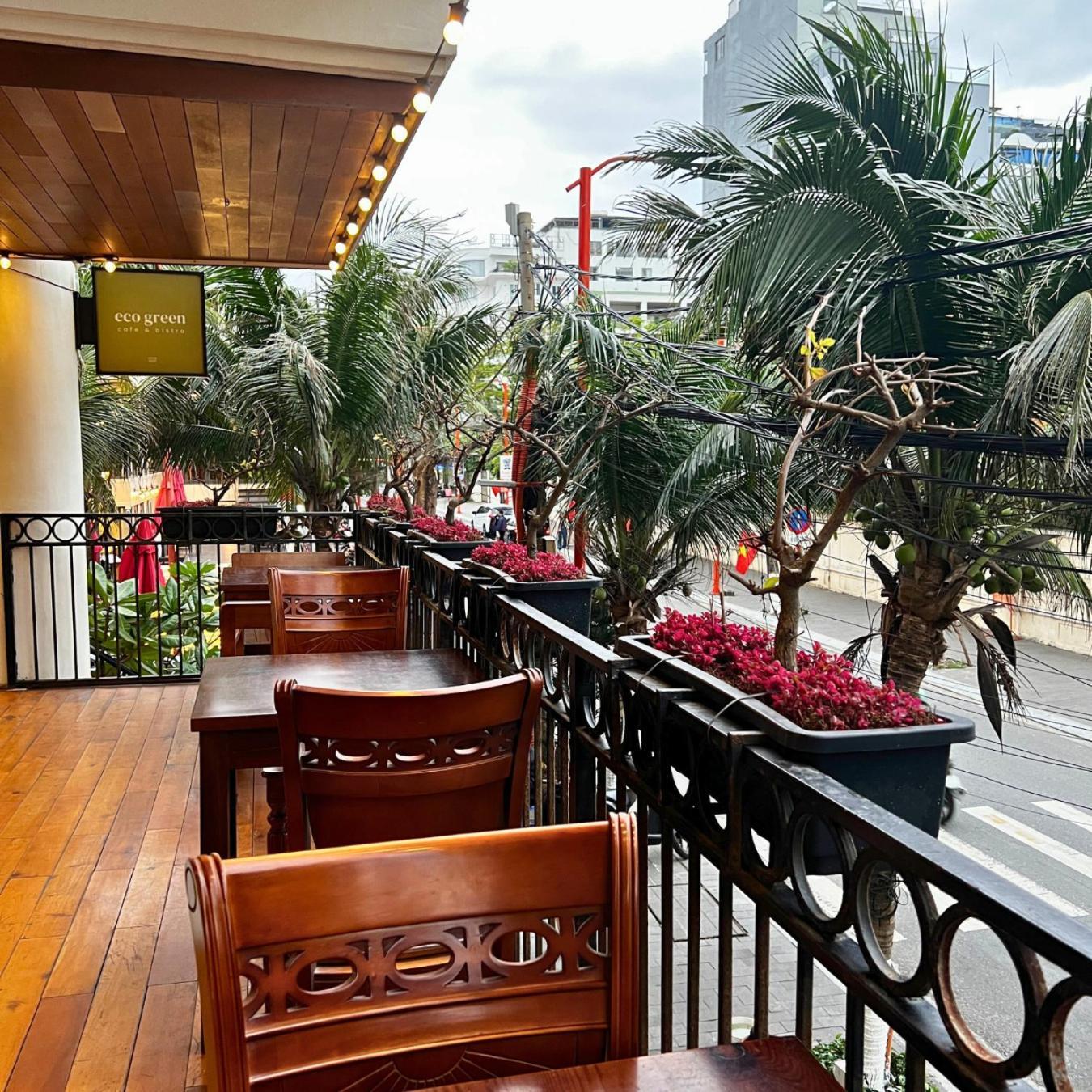 Boutique Eco Khách sạn