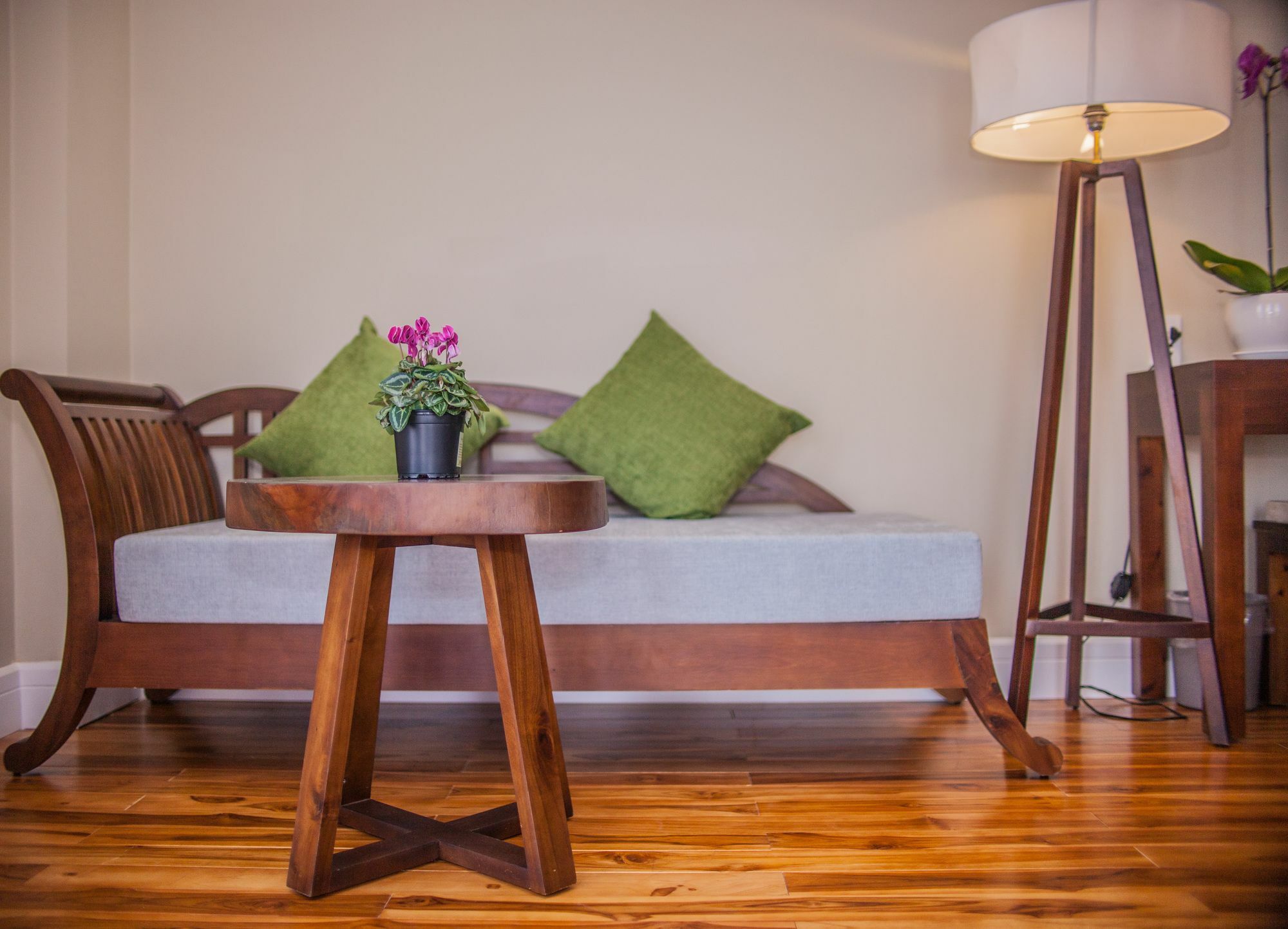 Boutique Eco Khách sạn